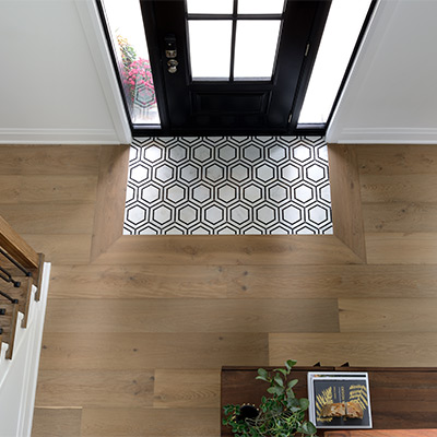 Entryway design by Michelle Berwick Photo by Larry Arnal